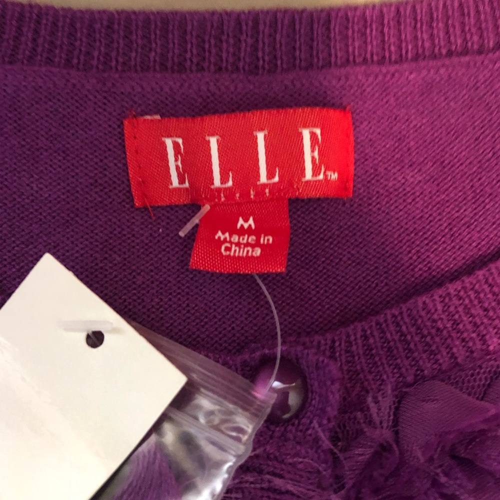 Cute 🥰 Purple Sweater - Picture 4 of 5